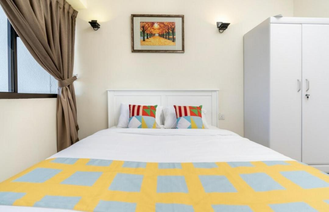 Executives Pantai Seaview Batu Ferringhi 2704 - 2 Bedrooms Zewnętrze zdjęcie