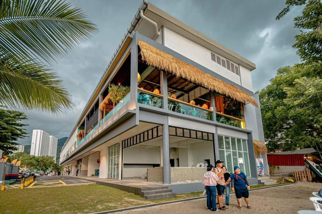 Executives Pantai Seaview Batu Ferringhi 2704 - 2 Bedrooms Zewnętrze zdjęcie